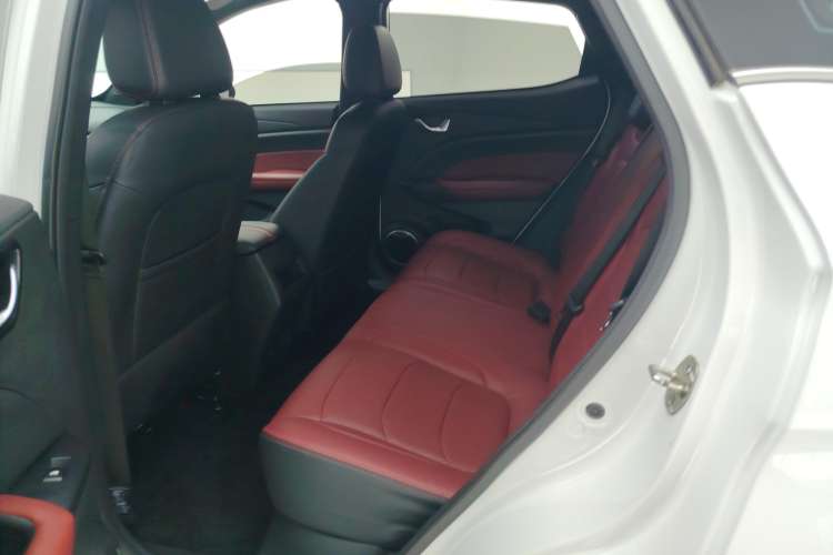 Used Dongfeng Fengon 500 2022 1.5T CVT Comfort Edition Left Rear Seat
