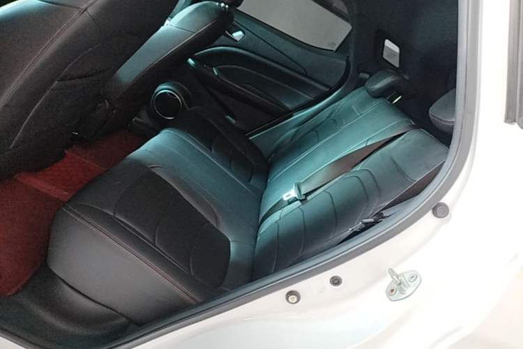 Used Dongfeng Fengon 500 2022 1.5L Manual Enjoyment Model Left Rear Seat