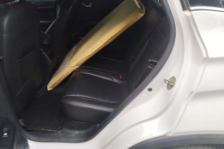 Used Dongfeng Fengon 500 2022 1.5L Manual Enjoyment Model Left Rear Seat