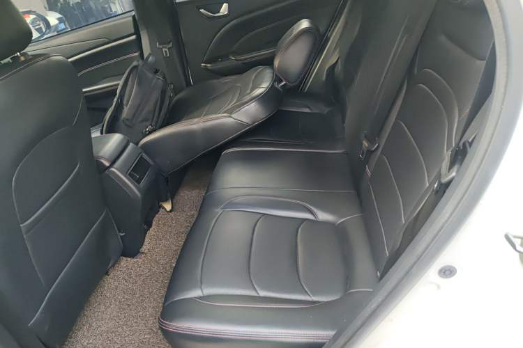 Used Dongfeng Fengon 500 2022 1.5L Manual Enjoyment Model Left Rear Seat