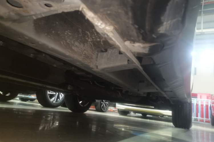Used Dongfeng Fengon 500 2022 1.5L CVT Enjoyment Version Left Side Sill
