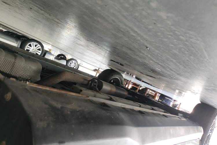 Used Dongfeng Fengon 500 2022 1.5T CVT Comfort Edition Left Side Sill