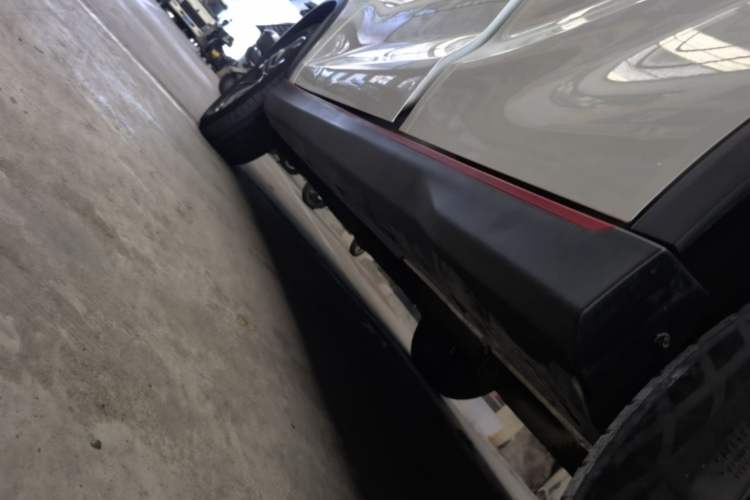 Used Dongfeng Fengon 500 2022 1.5T CVT Comfort Edition Left Side Sill