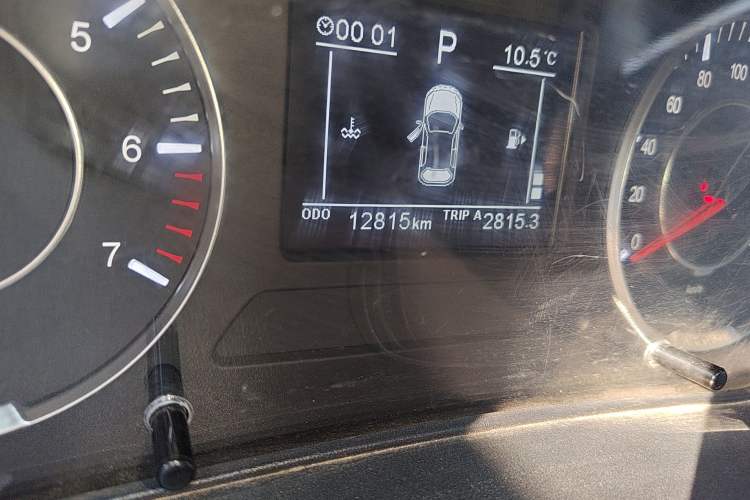 Used Dongfeng Fengon 500 2022 1.5L CVT Enjoyment Version Odometer Close Up