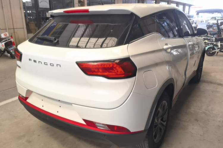 Used Dongfeng Fengon 500 2022 1.5T CVT Comfort Edition Rear Right 45 Deg
