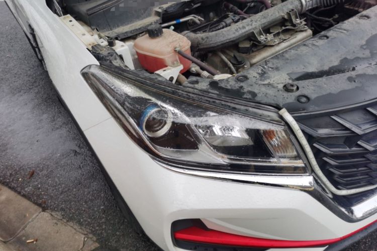 Used Dongfeng Fengon 500 2022 1.5L CVT Enjoyment Version Right Front Headlight