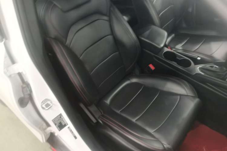 Used Dongfeng Fengon 500 2022 1.5L CVT Enjoyment Version Right Front Seat