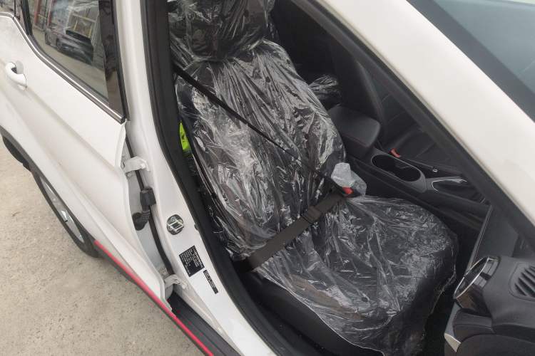 Used Dongfeng Fengon 500 2022 1.5L CVT Enjoyment Version Right Front Seat