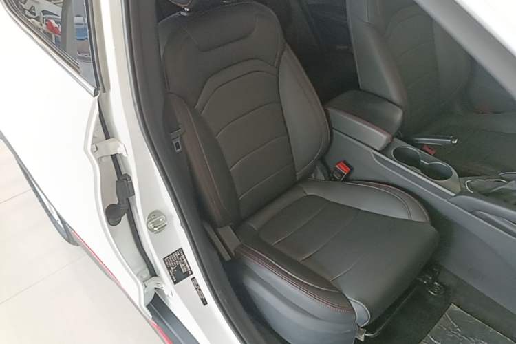 Used Dongfeng Fengon 500 2022 1.5L CVT Enjoyment Version Right Front Seat