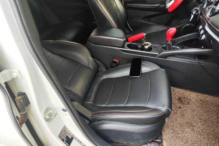 Used Dongfeng Fengon 500 2022 1.5L Manual Enjoyment Model Right Front Seat