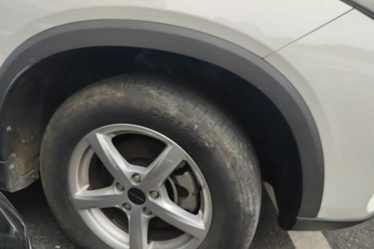 Used Dongfeng Fengon 500 2022 1.5L CVT Enjoyment Version Right Front Wheel Hub