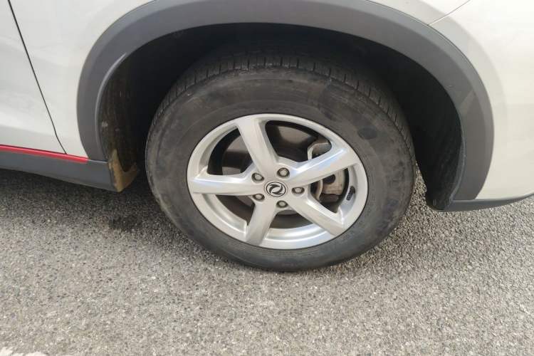 Used Dongfeng Fengon 500 2022 1.5L Manual Enjoyment Model Right Front Wheel Hub