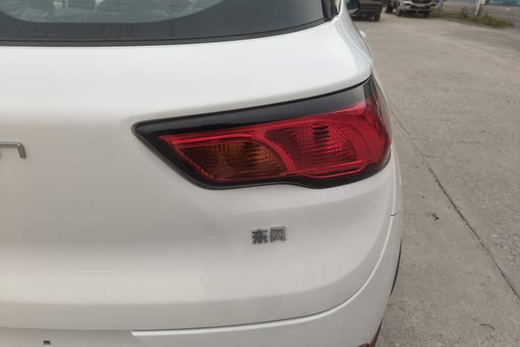 Used Dongfeng Fengon 500 2022 1.5L CVT Enjoyment Version Right Rear Taillight