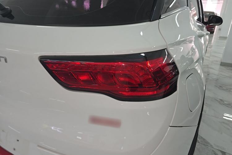 Used Dongfeng Fengon 500 2022 1.5L CVT Enjoyment Version Right Rear Taillight