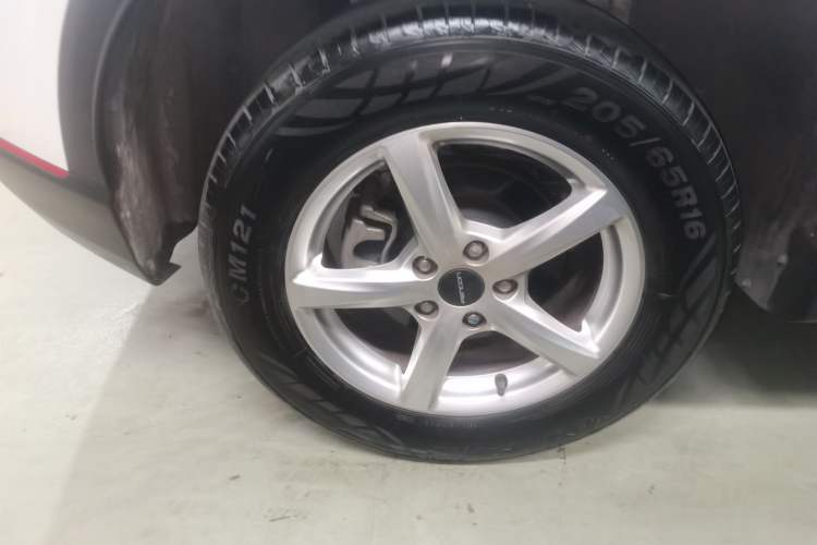 Used Dongfeng Fengon 500 2022 1.5L CVT Enjoyment Version Right Rear Wheel Hub