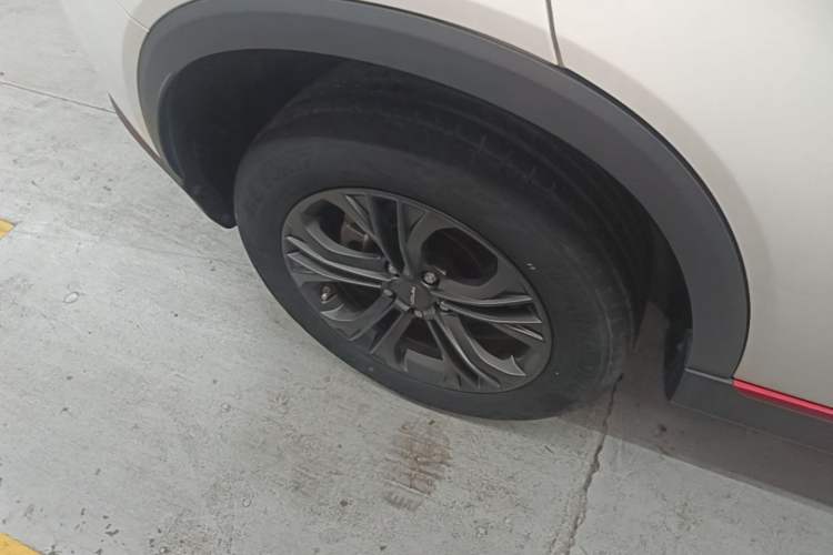 Used Dongfeng Fengon 500 2022 1.5T CVT Comfort Edition Right Rear Wheel Hub