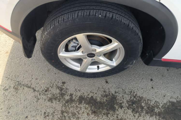 Used Dongfeng Fengon 500 2022 1.5L CVT Enjoyment Version Right Rear Wheel Hub