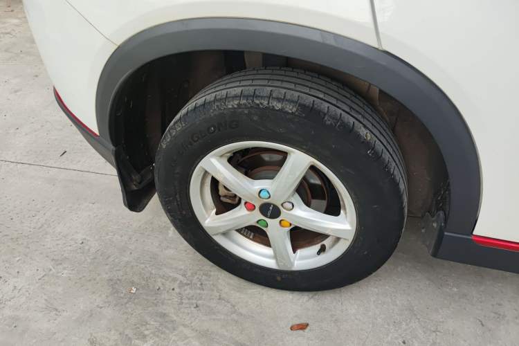 Used Dongfeng Fengon 500 2022 1.5L Manual Enjoyment Model Right Rear Wheel Hub