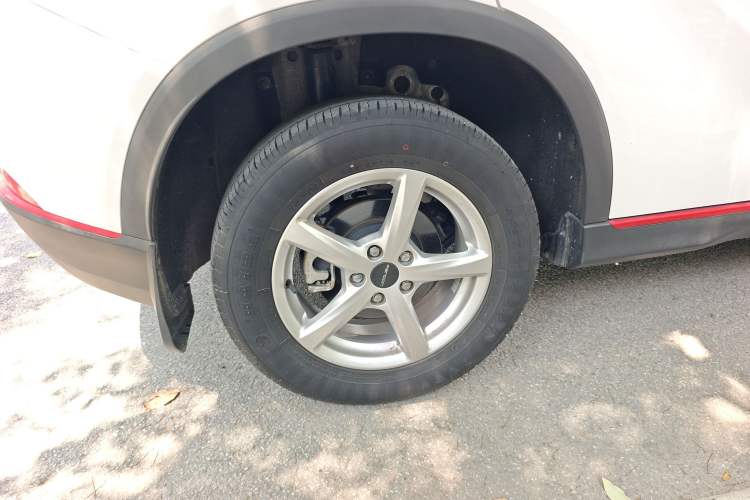 Used Dongfeng Fengon 500 2022 1.5L CVT Enjoyment Version Right Rear Wheel Hub