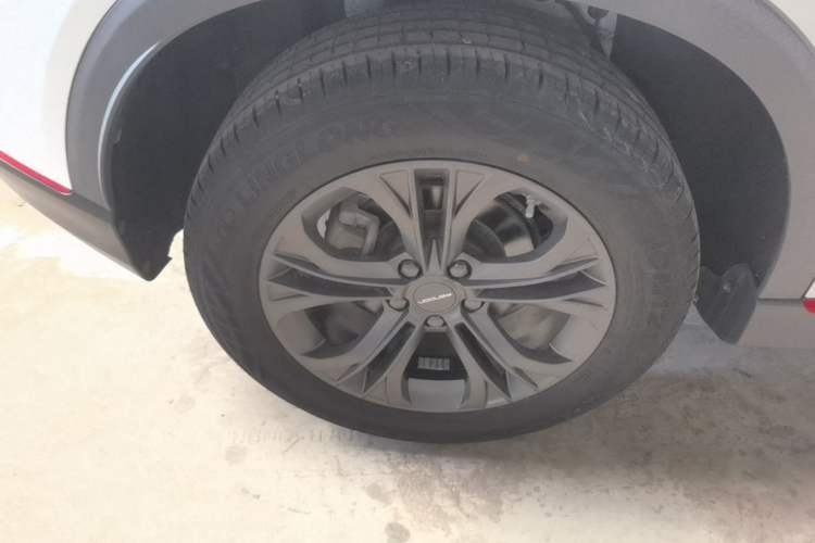 Used Dongfeng Fengon 500 2022 1.5T CVT Comfort Edition Right Rear Wheel Hub