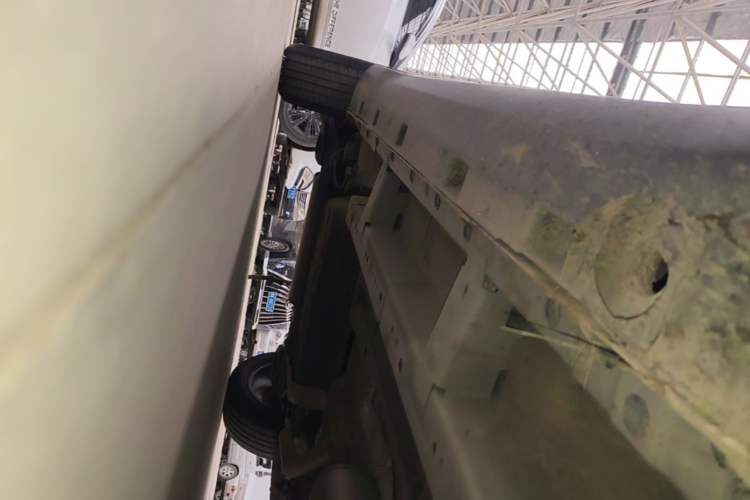 Used Dongfeng Fengon 500 2022 1.5T CVT Comfort Edition Right Side Sill