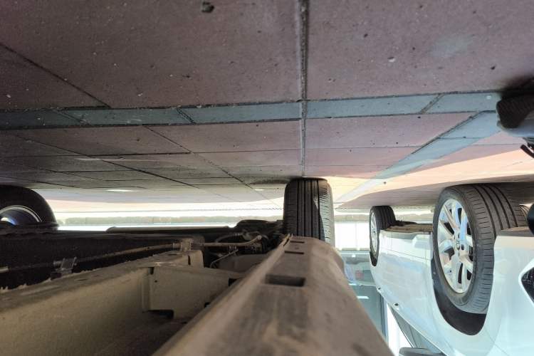 Used Dongfeng Fengon 500 2022 1.5L CVT Enjoyment Version Right Side Sill