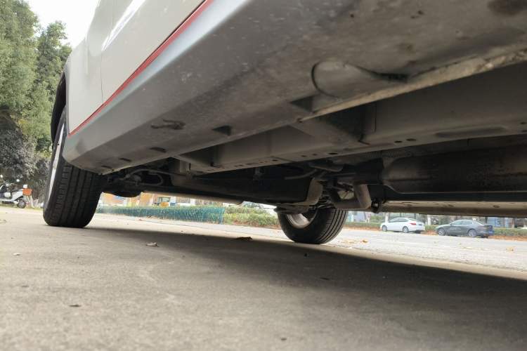 Used Dongfeng Fengon 500 2022 1.5L Manual Enjoyment Model Right Side Sill