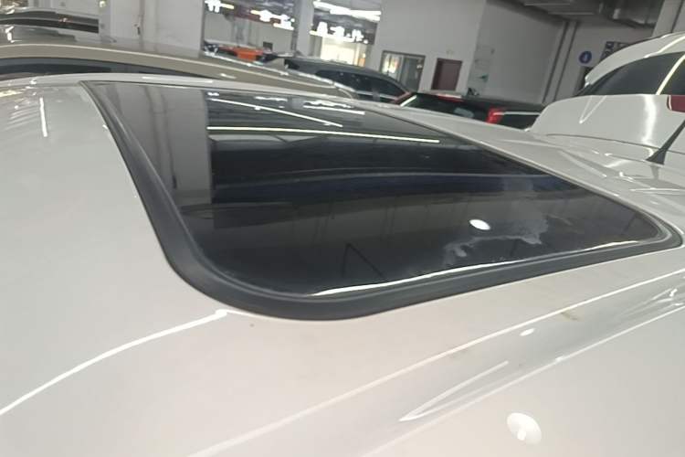 Used Dongfeng Fengon 500 2022 1.5T CVT Comfort Edition Roof
