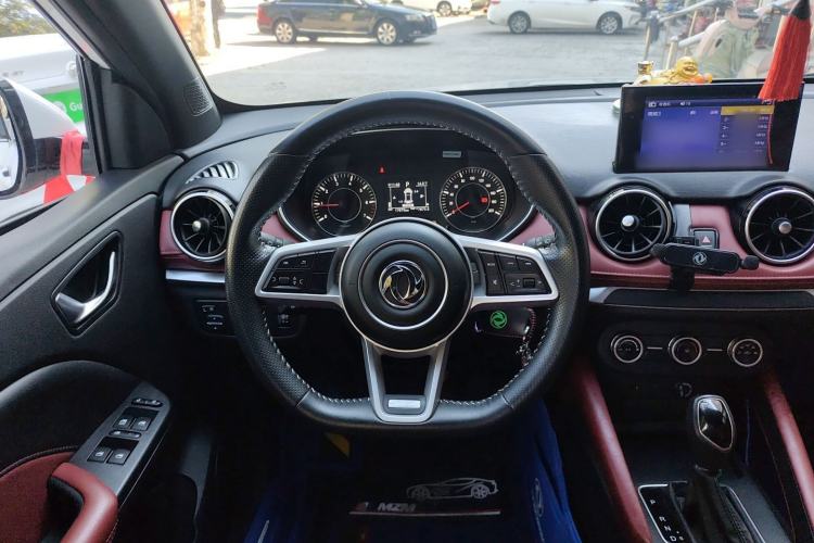 Used Dongfeng Fengon 500 2022 1.5L CVT Enjoyment Version Steering Wheel