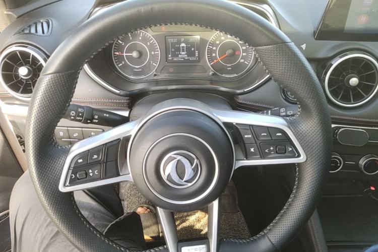 Used Dongfeng Fengon 500 2022 1.5T CVT Comfort Edition Steering Wheel