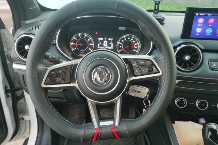 Used Dongfeng Fengon 500 2022 1.5L CVT Enjoyment Version Steering Wheel