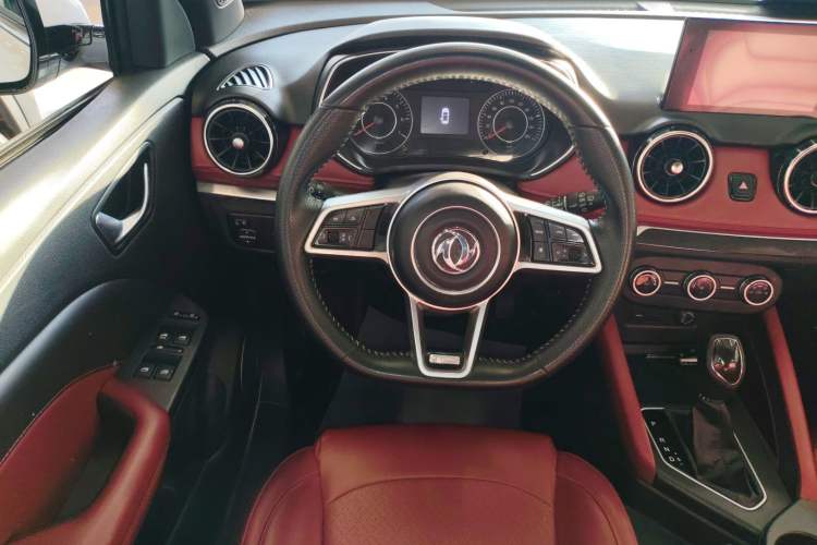 Used Dongfeng Fengon 500 2022 1.5L CVT Enjoyment Version Steering Wheel