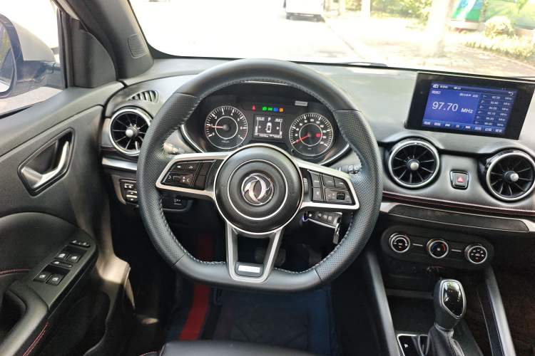 Used Dongfeng Fengon 500 2022 1.5L CVT Enjoyment Version Steering Wheel
