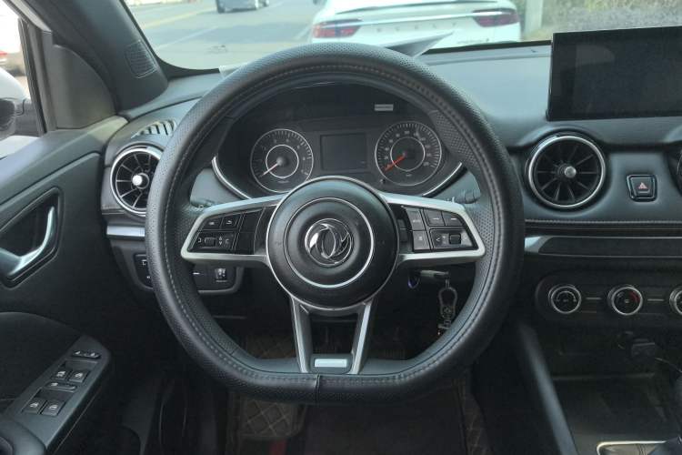 Used Dongfeng Fengon 500 2022 1.5L Manual Enjoyment Model Steering Wheel
