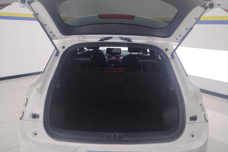 Used Dongfeng Fengon 500 2022 1.5T CVT Comfort Edition Trunk