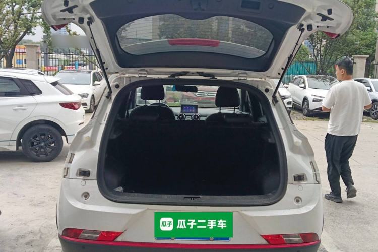 Used Dongfeng Fengon 500 2022 1.5L CVT Enjoyment Version Trunk