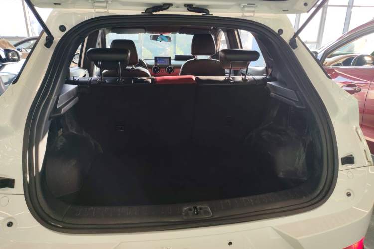 Used Dongfeng Fengon 500 2022 1.5L CVT Enjoyment Version Trunk