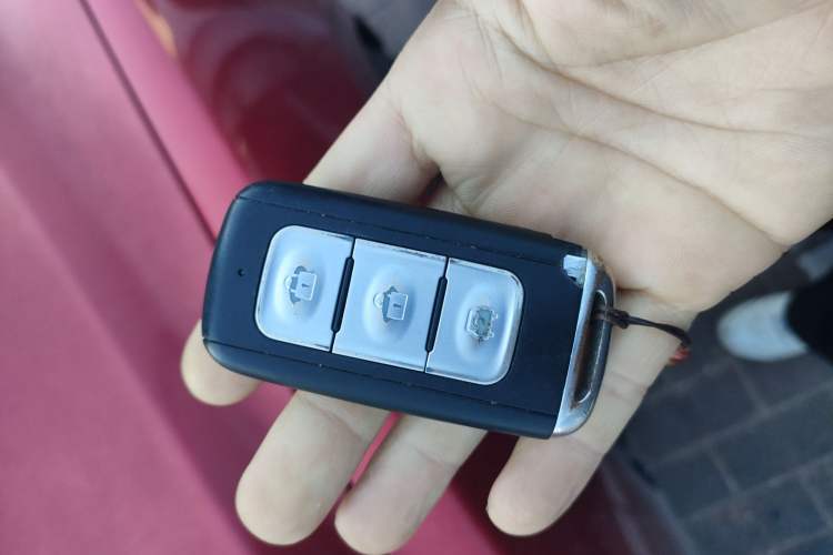 Used Dongfeng Fengon 500 2022 1.5T Manual Enjoyment Model Vehicle Key