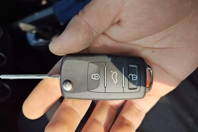 Used Dongfeng Fengon 500 2022 1.5L CVT Enjoyment Version Vehicle Key