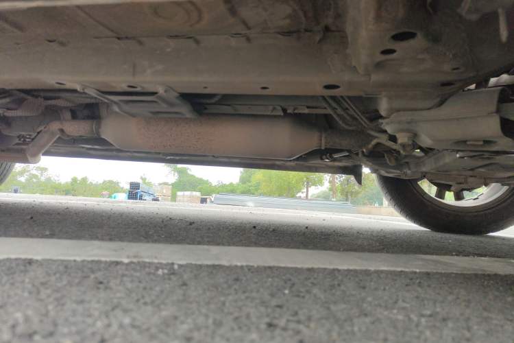 Used Dongfeng Fengon 580 2017 1.5T CVT Comfort Model Right Side Sill