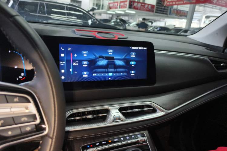 Used Dongfeng Fengon 580 2022 1.5T Automatic Enjoyment Model Audio And AC Panel