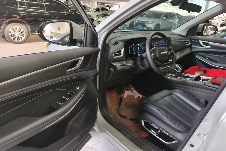 Used Dongfeng Fengon 580 2022 1.5T Automatic Enjoyment Model Driver Seat