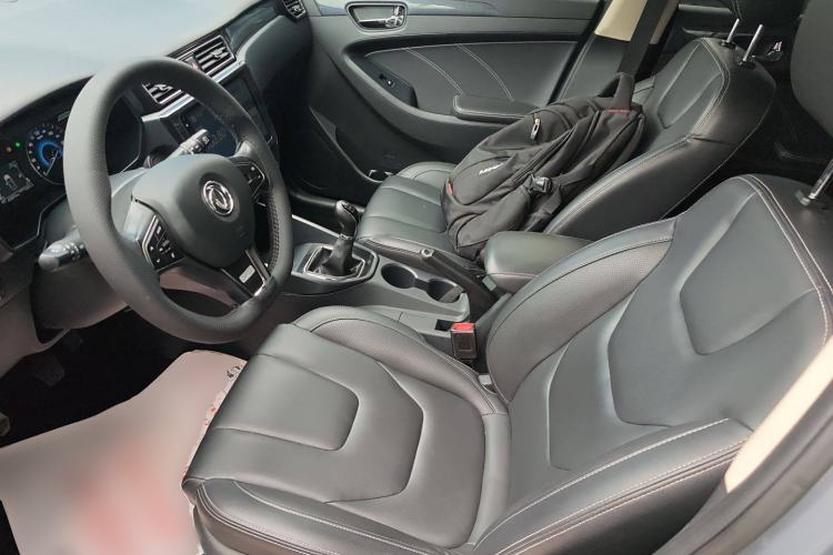Used Dongfeng Fengon 580 2021 Revised ☆ Star Edition 1.8L Manual Elite Version Left Front Seat