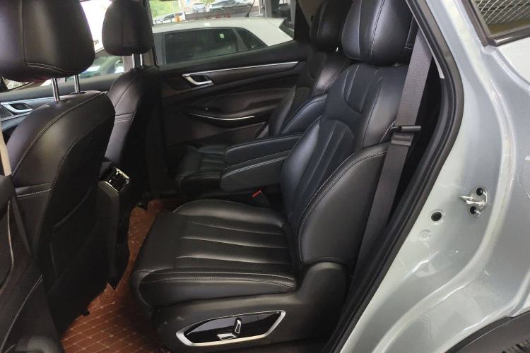 Used Dongfeng Fengon 580 2022 1.5T Automatic Enjoyment Model Left Rear Seat