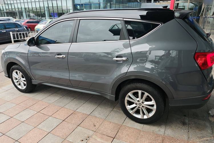 Used Dongfeng Fengon 580 2021 Revised ☆ Star Edition 1.8L Manual Elite Version Left Side