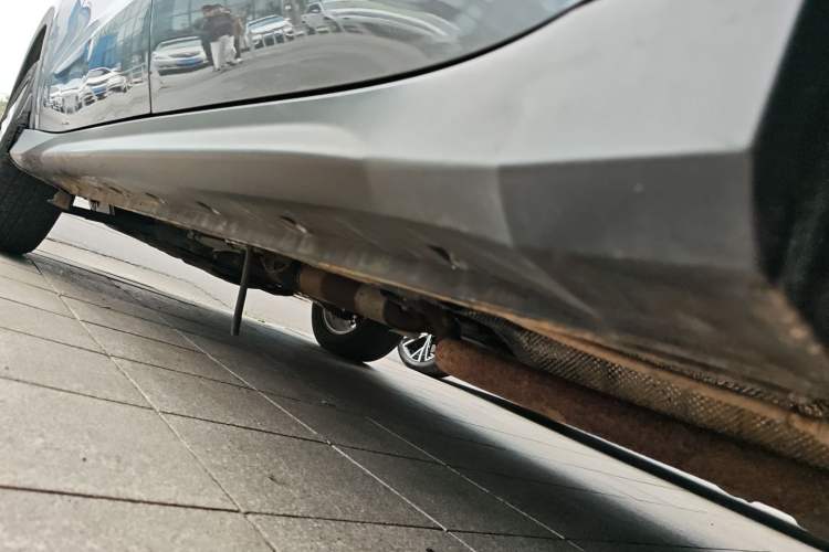 Used Dongfeng Fengon 580 2021 Revised ☆ Star Edition 1.8L Manual Elite Version Left Side Sill