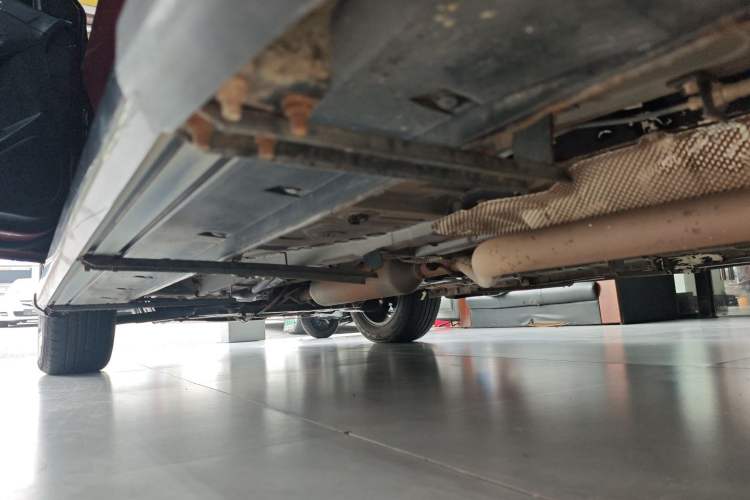 Used Dongfeng Fengon 580 2017 1.5T CVT Luxury Model Left Side Sill