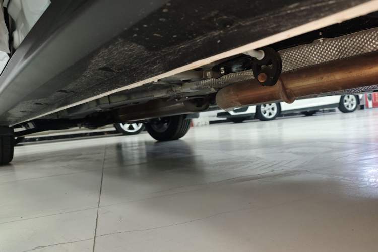 Used Dongfeng Fengon 580 2021 Revised ☆ Star Edition 1.5T Automatic Luxury Version Left Side Sill