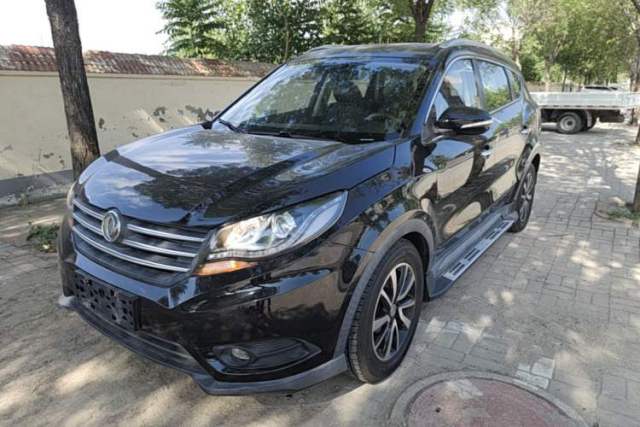 Used Dongfeng Fengon 580 2016 1.5T Manual Luxury Edition