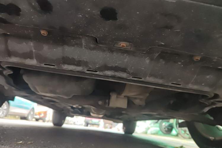 Used Dongfeng Fengon 580 2016 1.8L Manual Comfort Model Chassis Front